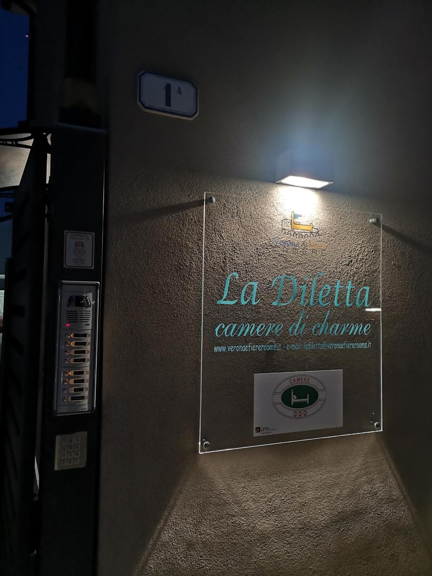 La Diletta - Camere Di Charme Vérone Extérieur photo